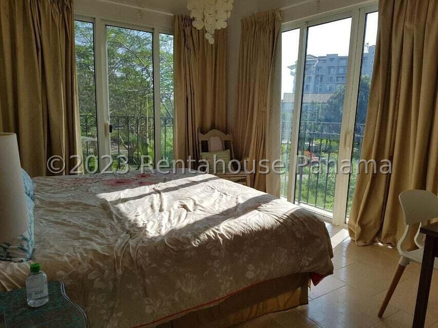 Hermoso Apartamento en Alquiler - Beautiful apartment